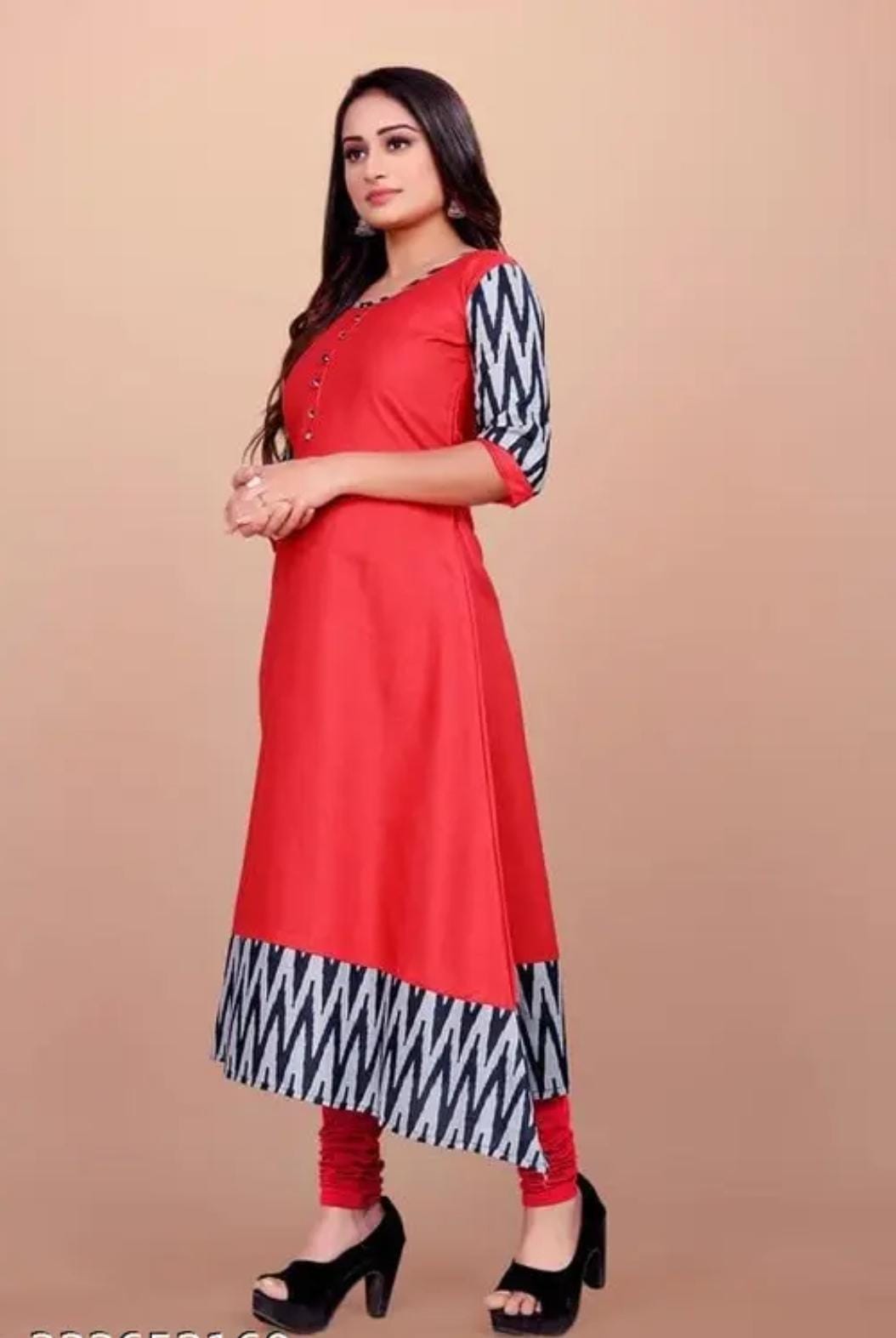 Women Solid Cotton Gown (Red)